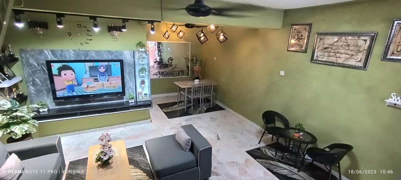 Homestay Rezeki บาตูกาจาห์ ภายนอก รูปภาพ